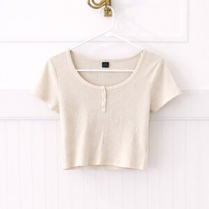 wild fable Cream Ribbed Scoop-Neck Henley Crop Tee